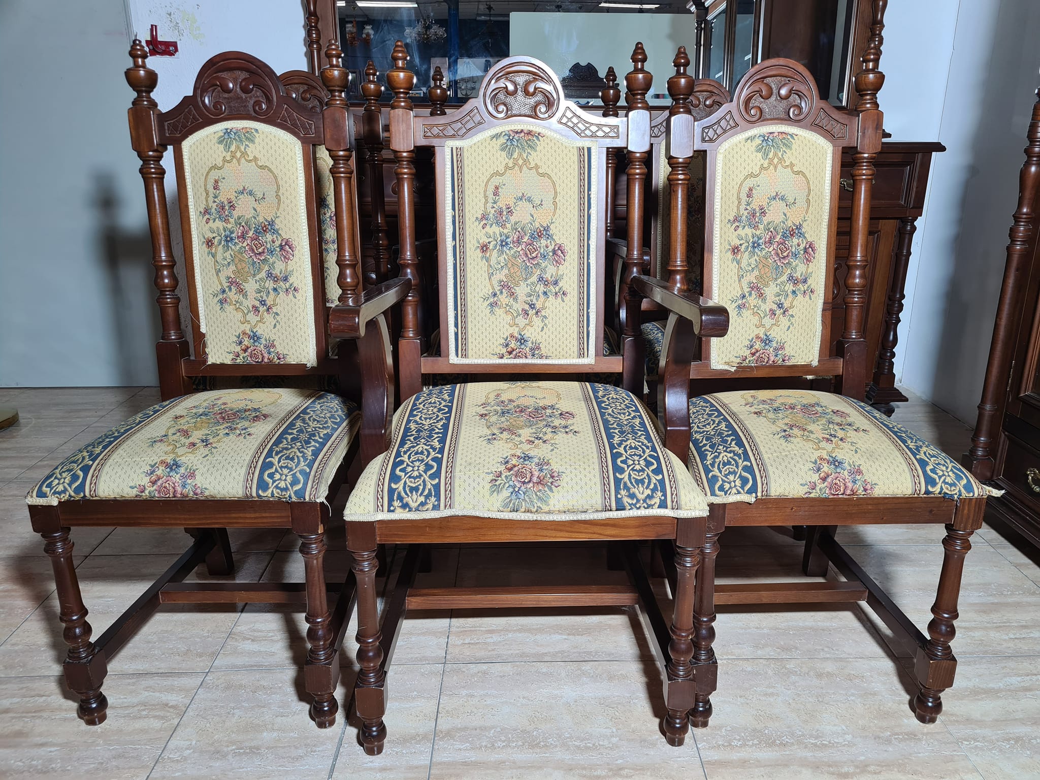 CONJUNTO 4+2 SILLA/SILLON TAP (RONDEÑO) NOGAL