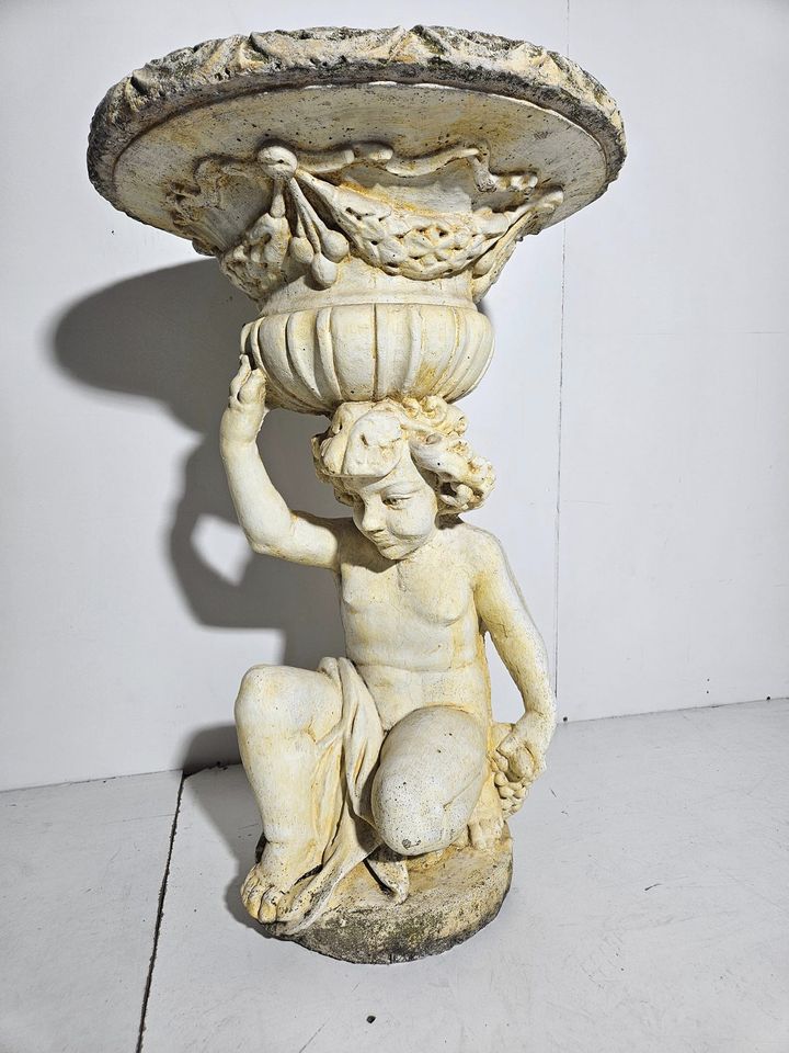 X2 MACETERO (NIÑO VENDIMIA) (PIEDRA) (60CM) (87CM ALTO)