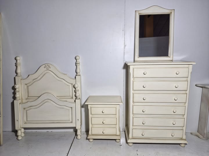 CONJUNTO MUEBLES DORMITORIO SOLTERO (4PIEZAS) (PROVENZAL BLANCO)