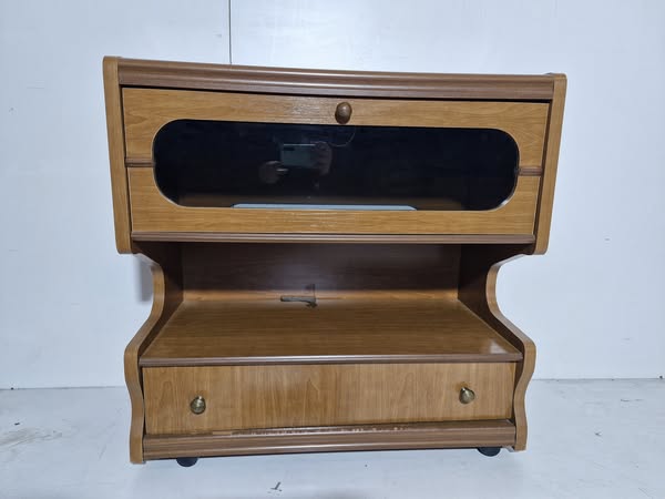 MUEBLE AUX / MESA TV (86X40X83) (CLASICA)