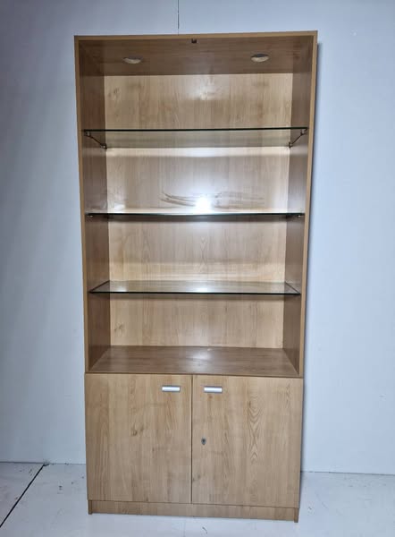 LIBRERO 3B CRIST 2P (97X40X210) (MELAMINA CEREZO)