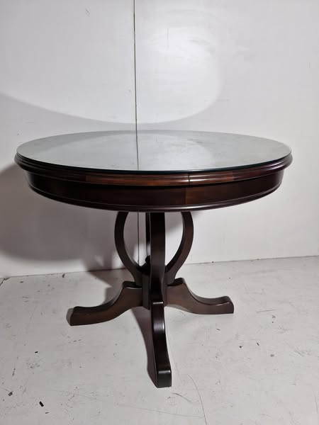 MESA COMEDOR + CRISTAL  (90CM D +EXT) (80CM ALTO) (1 PATACON  NOGAL)