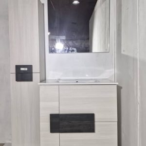 COLUMNA DE BAÑO MOD:VICTORIA *NUEVO EXP*