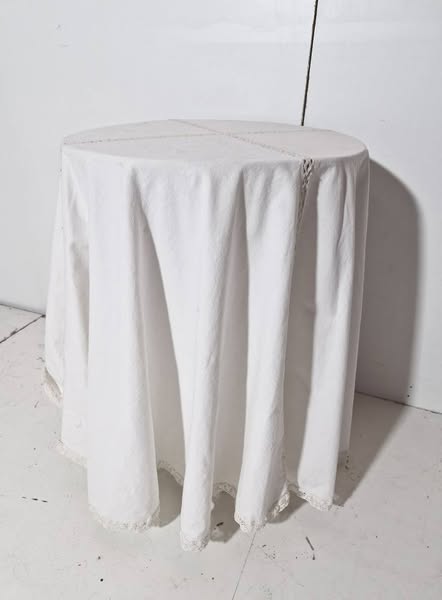 MESA VELADOR (45CM D)