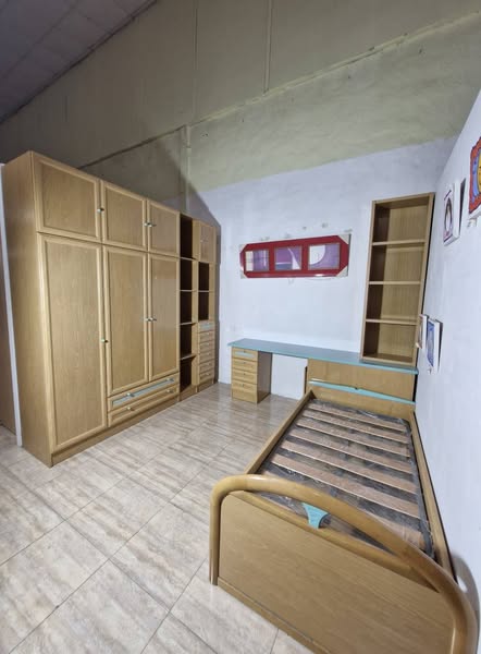 DORMITORIO JUVENIL (CAMA NIDO+ESCRITORIO+ ARMARIO 150+77X55X240) ) (HAYA/AZUL)