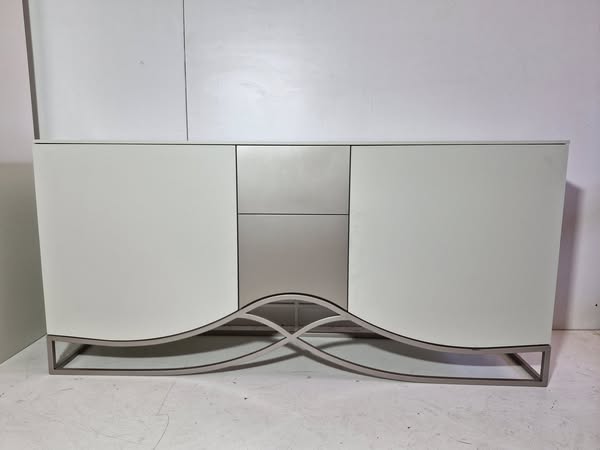 MUEBLE APARADOR 2P 2C (190X40X90) (CREMA CHAMPAN) *EXPOSICION*