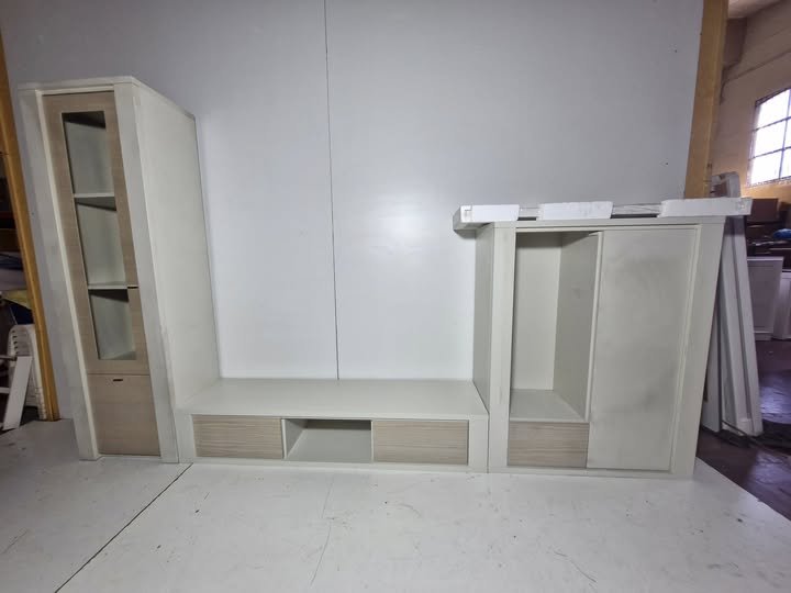 MODULAR 3 PIEZAS 330CM (COLUMNA 60CM + BAJO TV 2C 170CM + VAJILLERO 100CM + BAZAR) *NUEVO EXP*