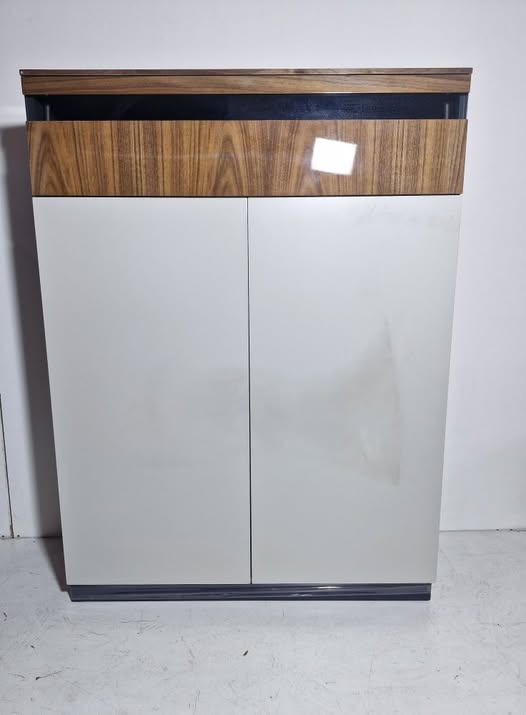 MUEBLE VAJILLERO 1P ABAT. 2P (110X42X150) (ROBLE ALTO BRILLO / VERDE OSC) *NUEVO EXPOSICION*