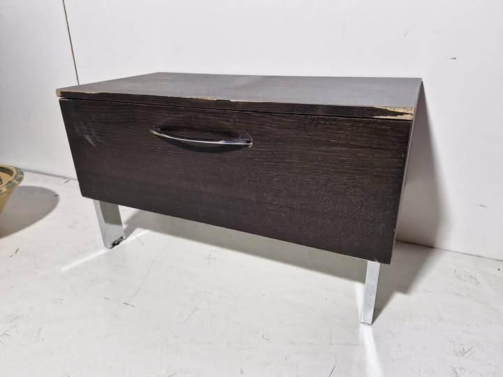 MUEBLE AUX BAJO 1C (70X35X40) (WENGUE)