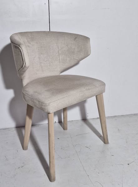 SILLA COMEDOR (TAPIZADO BEIG) (SOLO 1)