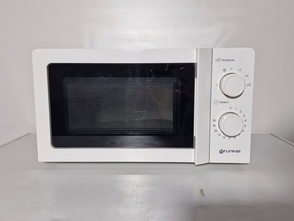 MICROONDAS M: GRUNEL MOD: MW-20IG (NS: 2107 2498421)