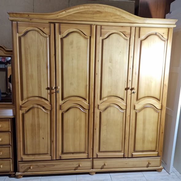 ARMARIO 4P 2C (   X   X   ) (PINO)