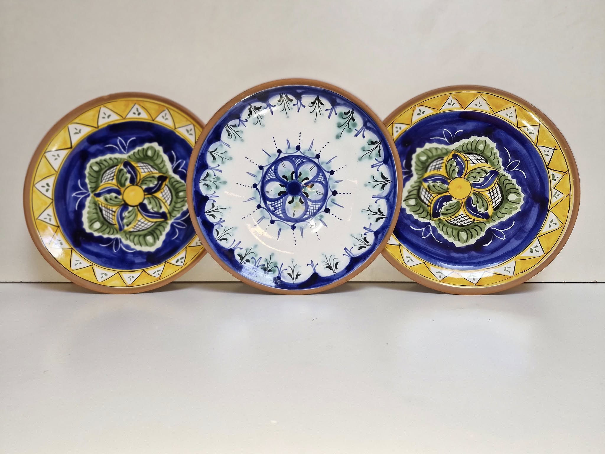 (DECORACION) X3 PLATOS DECORATIVOS PARED (23CM D) (PATIO)