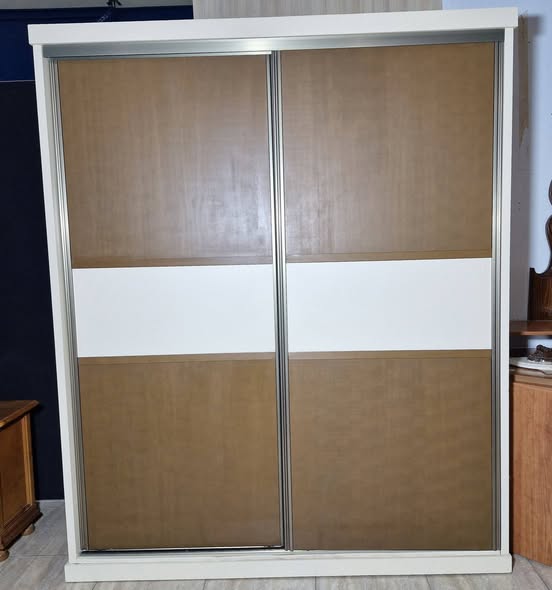 ARMARIO 2P CORREDERA (180X66X220) (CREMA-NOGAL)