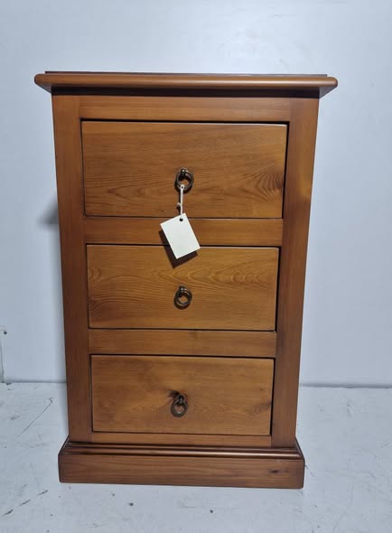 MESITA NOCHE 3C (45X37X70) (AVELLANA)