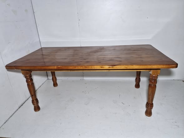 MESA COMEDOR (200X100) (78CM ALTO) (MACIZA DE PINO)