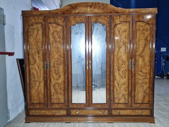 ARMARIO 6P 3C (240X55X220) (CLASICO) (DEFECTO CORNIZA)