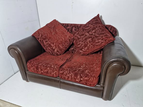 SOFA 2 PLAZAS (160X95X85) (POLIPIEL MARRON / TAPIZADO GRANATE)