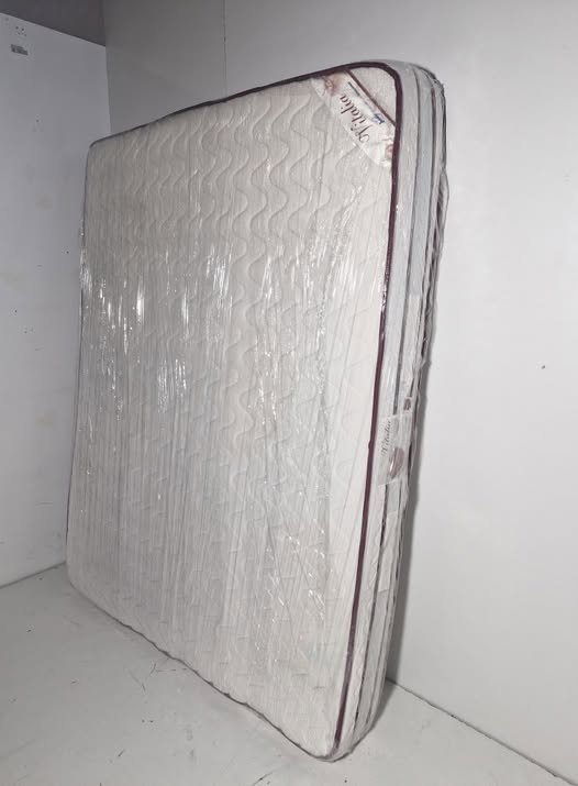 COLCHON (150X190) M:VITALIA (SEG.MANO)