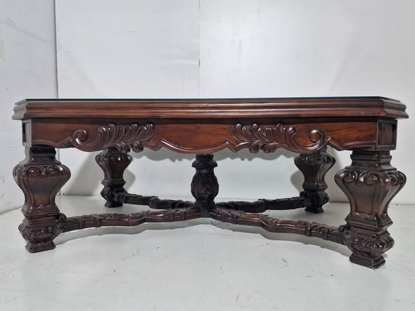 MESA CENTRO TAP.CRISTAL (117X77) (47CM ALTO) (TALLADA) (NOGAL OSC)