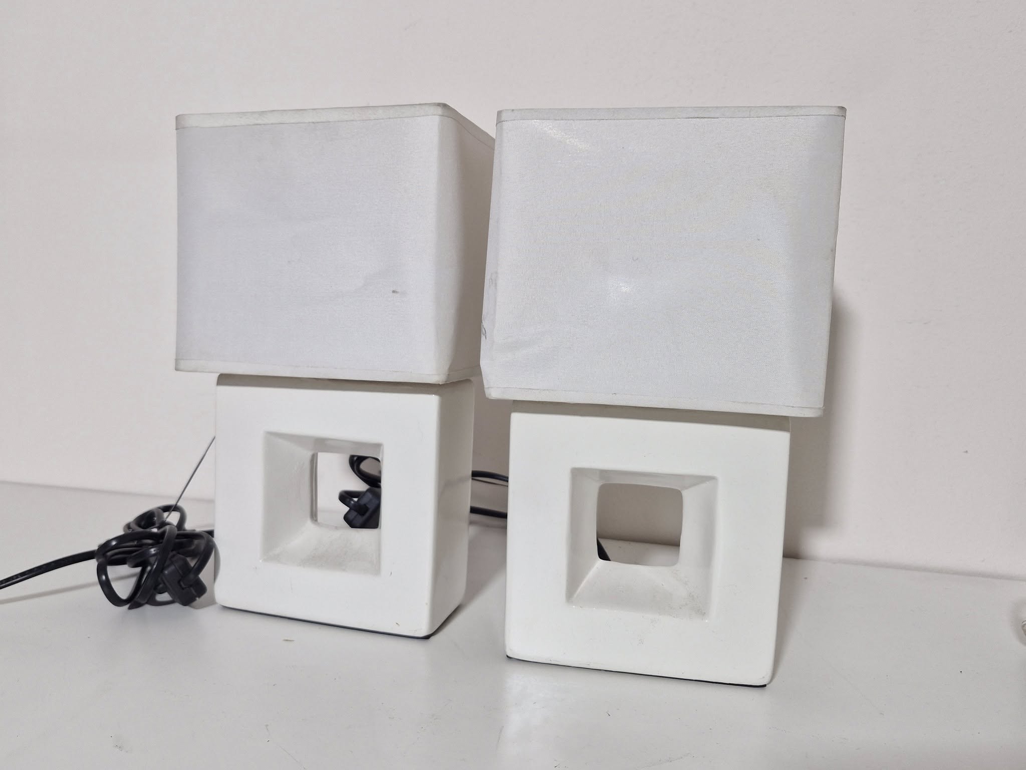 CONJUNTO X2 LAMPARA MESITA NOCHE BLANCA