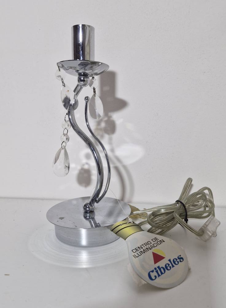 LAMPARA DE MESITA (VARIOS MODELOS)