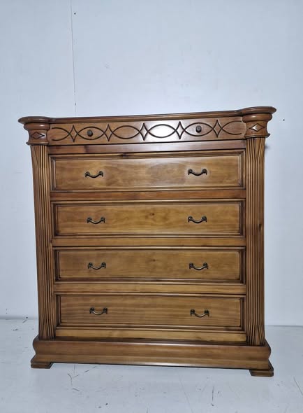 COMODA 5C (112X48X115) (AVELLANA)