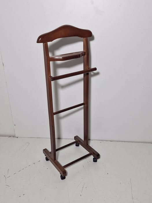 GALAN / PERCHA DORMITORIO (NOGAL)