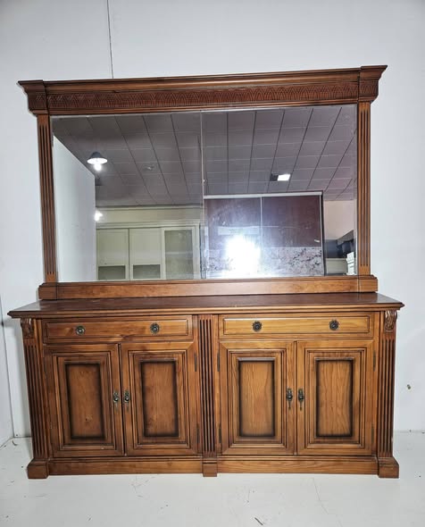 APARADOR 2C 4P (200X50X95) + ESPEJO MURAL (210X127) (MADERA PINO)