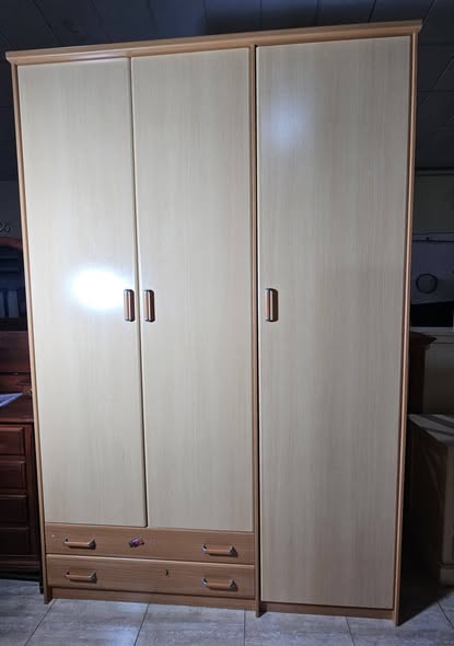 ARMARIO 3P 2C (160X55X240) (MELAMINA HAYA Y MARRON)