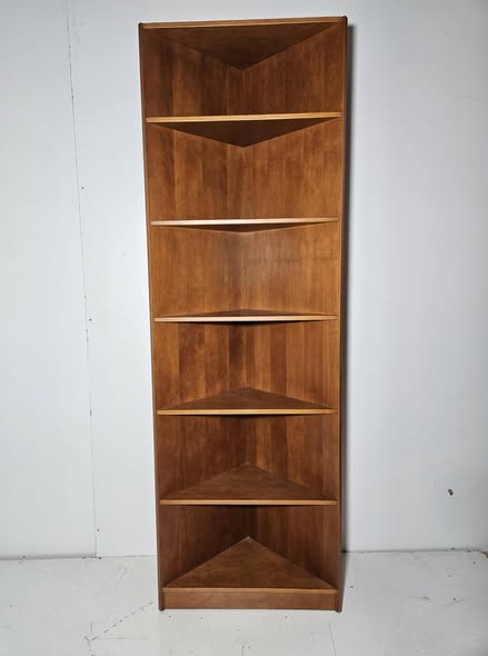 ESTANTERIA ESQUINERA / COLUMNA (80X50X236) (NOGAL)