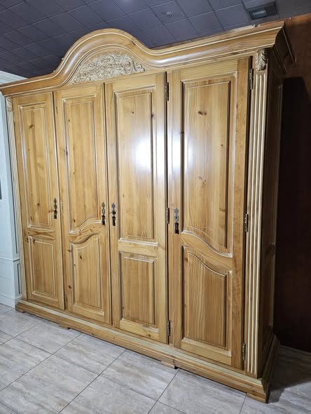 ARMARIO 4P (235X60X228) (PROVENZAL MIEL)