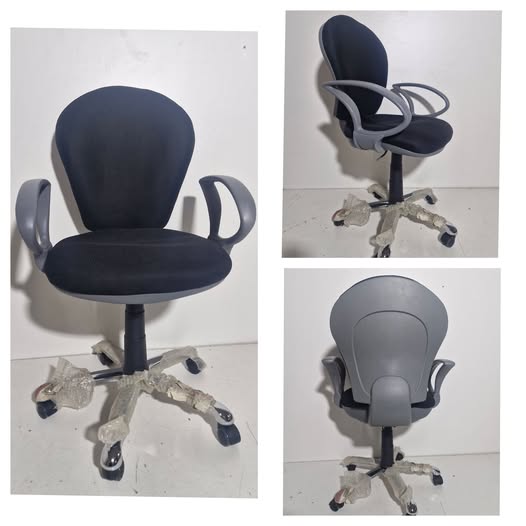 SILLA OFICINA (RUEDAS) (COLOR: NEGRA / BRAZOS GRISES) *NUEVA EXP*