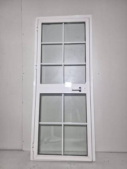 PUERTA EXTERIOR (87X210) (ALUMINIO BLANCO)