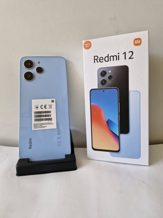 MOVIL/ REDMI 12 8GB RAM 256GB ROM