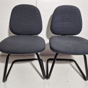 X2 SILLA OFICINA FIJA (SIN BRAZO) (TELA GRIS OSC) EXP
