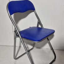 SILLA PLEGABLE (NEGRAS Y AZULES)