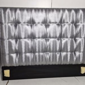 CABECERO (150CM) (TAPIZADO POLIPIEL PLATA) (Nº12)* NUEVO EXP*