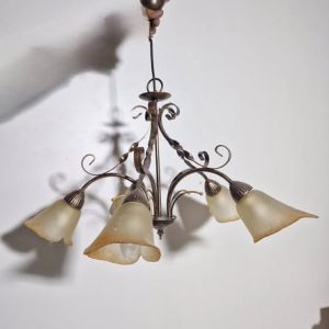LAMPARA TECHO (5T FLOR) (FORJA DORADA)
