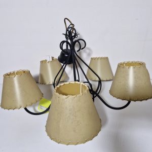 LAMPARA TECHO 5BRAZOS (FORJA NEGRA/ TULIPAS BEIG)