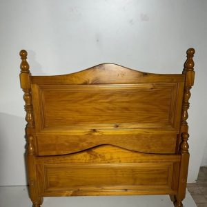 CAMA / CABECERO + PIECERO + LARGEROS (PROVENZAL - MIEL)